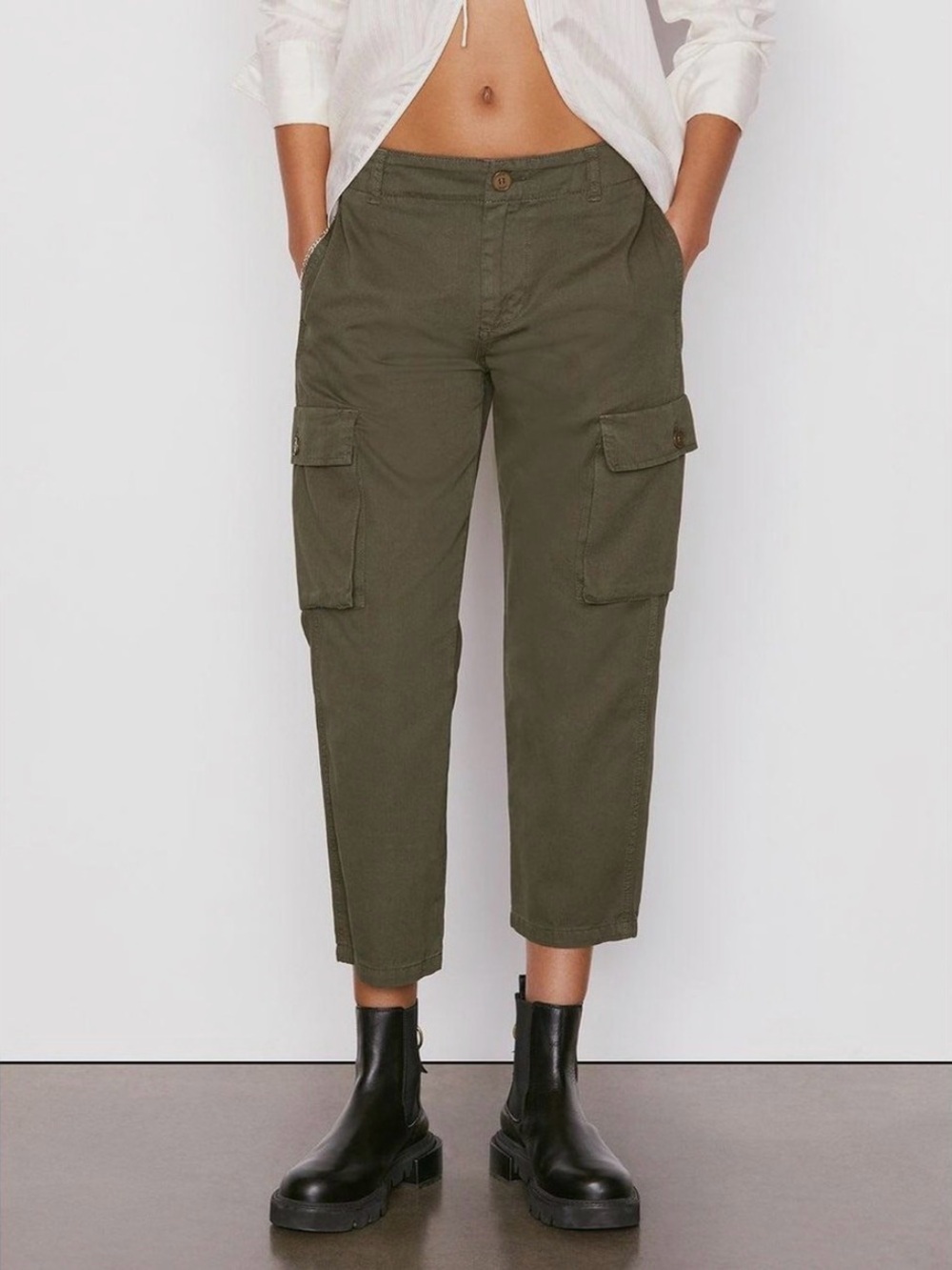Frame Relaxed Utility Pant in Olive
